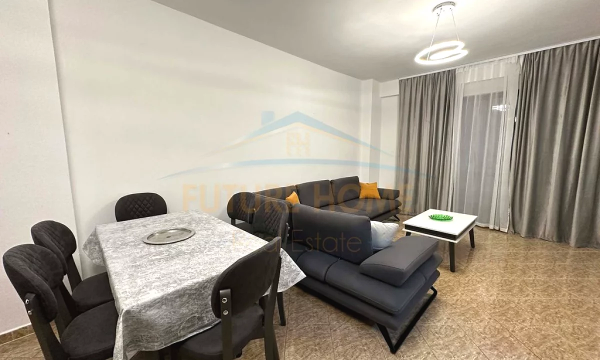 Shtepi me qera Apartament ne Tirane, 1+1, Mobilimi E mobiluar, Pagesa 420  Euro.