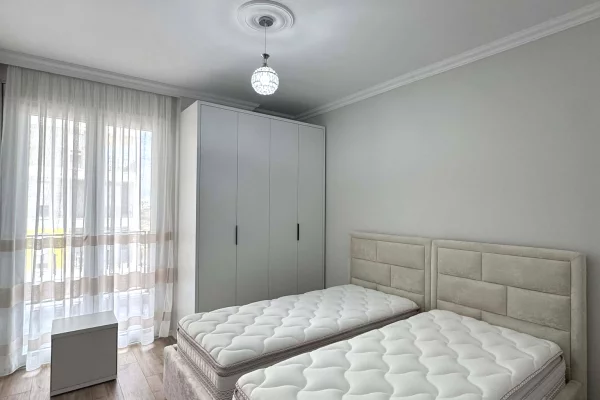 Shtepi me qera Apartament ne Tirane, 2+1, Mobilimi E mobiluar, Pagesa 500  Euro.