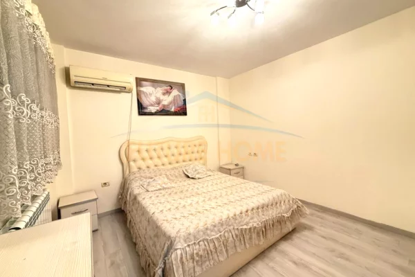 Shtepi me qera Apartament ne Tirane, 2+1, Mobilimi E mobiluar, Pagesa 450  Euro.