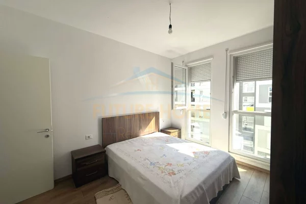 Shtepi me qera Apartament ne Tirane, 1+1, Mobilimi E mobiluar, Pagesa 420  Euro.