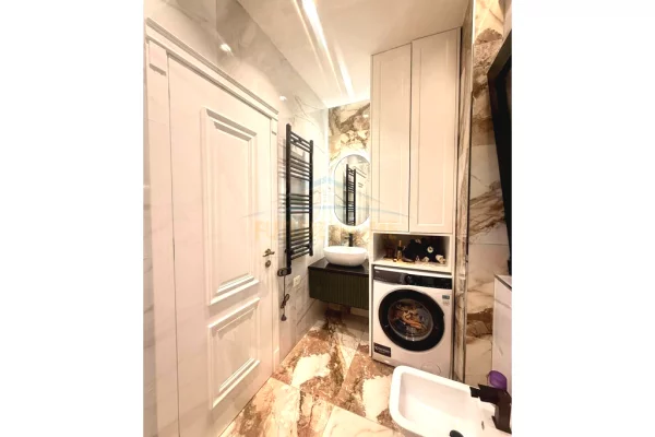 Shtepi me qera Apartament ne Tirane, 2+1, Mobilimi E mobiluar, Pagesa 1,400  Euro.