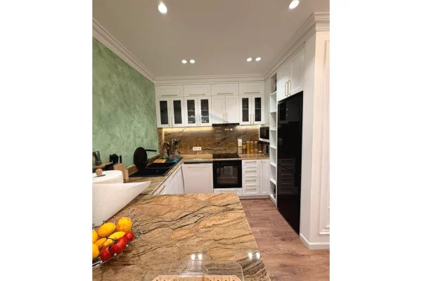 Shtepi me qera Apartament ne Tirane, 2+1, Mobilimi E mobiluar, Pagesa 1,400  Euro.