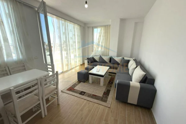 Shtepi me qera 2+1 ne Tirane - 500 Euro