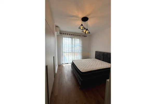 Appartamento in affitto a Tirana 1+1, Arredato