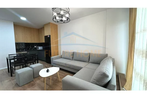 Appartamento in affitto a Tirana 1+1, Arredato