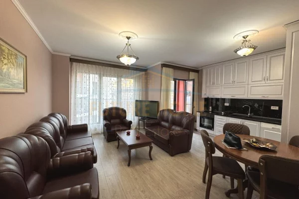 Casa in affitto 1+1 a Tirana - 600 Euro