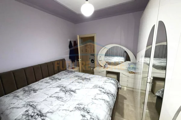 Shtepi me qera 1+1 ne Tirane - 400 Euro