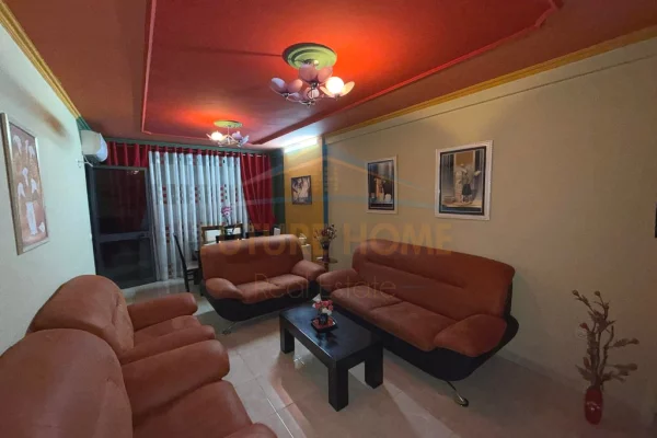 Shtepi me qera Apartament ne Tirane, 1+1, Mobilimi E mobiluar, Pagesa 400  Euro.