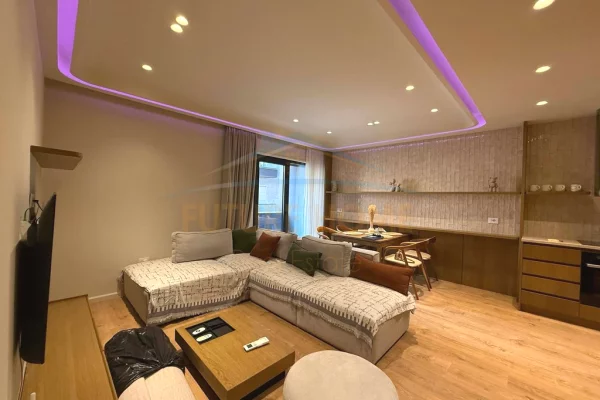 Casa in affitto 1+1 a Tirana - 700 Euro