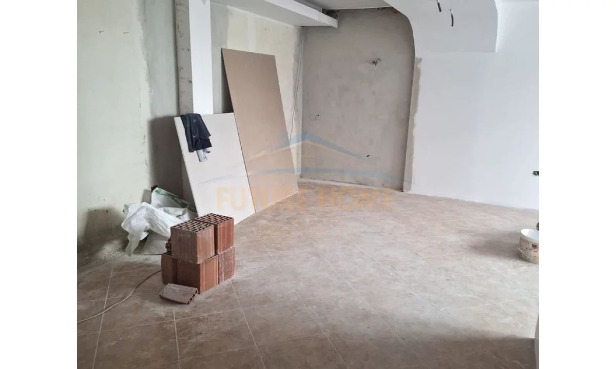 Shitet, Apartament 3+1+2, Nela 6, Yzberisht UNA67303