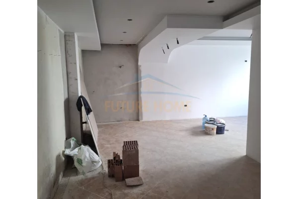 Shitet, Apartament 3+1+2, Nela 6, Yzberisht UNA67303