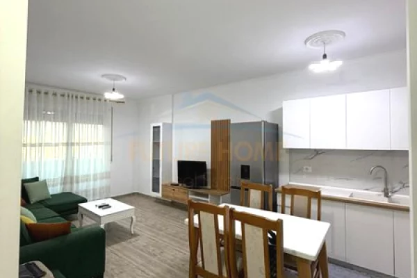 Shtepi me qera Apartament ne Tirane, 1+1, Mobilimi E mobiluar, Pagesa 500  Euro.