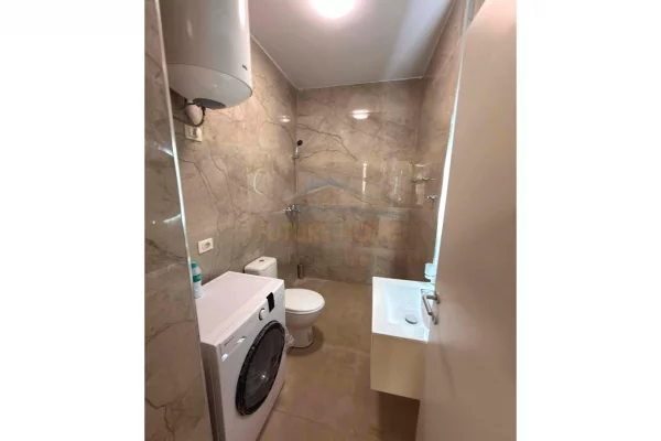 Shtepi ne shitje Apartament ne Tirane, 1+1, Mobilimi E mobiluar, Pagesa 95,000  Euro.