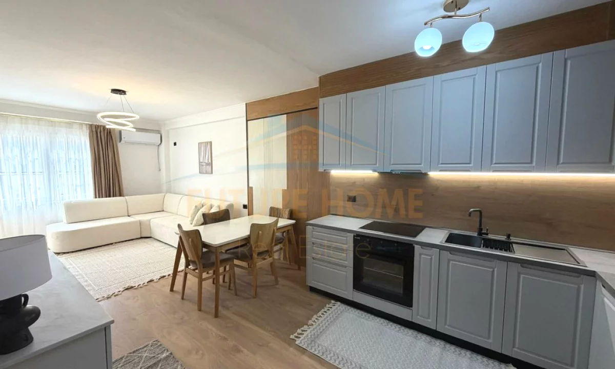 Shtepi ne shitje Apartament ne Tirane, 1+1, Mobilimi E mobiluar, Pagesa 121,000  Euro.