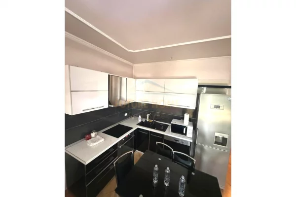 Qera, Apartament 2+1+2, Komuna e Parisit, Tirane UNA69450