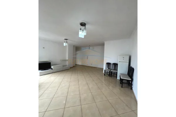 Shtepi ne shitje 2+1 ne Tirane - 190,000 Euro