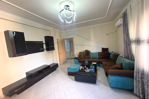 Shtepi ne shitje 1+1 ne Tirane - 120,000 Euro