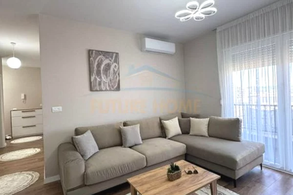 Shtepi me qera 2+1 ne Tirane - 550 Euro