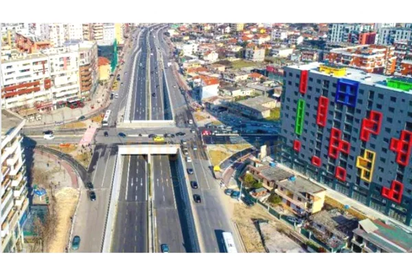 Ambient biznesi ne shitje 4+1 ne Tirane - 45,000 Euro