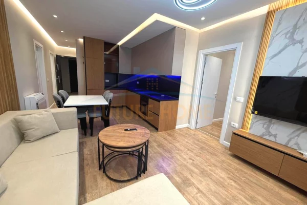 Qera, Apartament 1+1, Kompleksi E88, Laprakë UNA70788