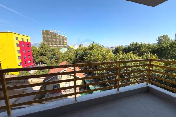 Shtepi me qera Apartament ne Tirane, 1+1, Mobilimi E mobiluar, Pagesa 55,000  Euro.