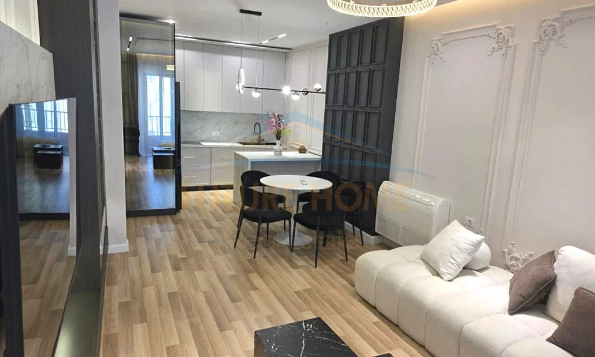 Shtepi me qera Apartament ne Tirane, 2+1, Mobilimi E mobiluar, Pagesa 1,100  Euro.