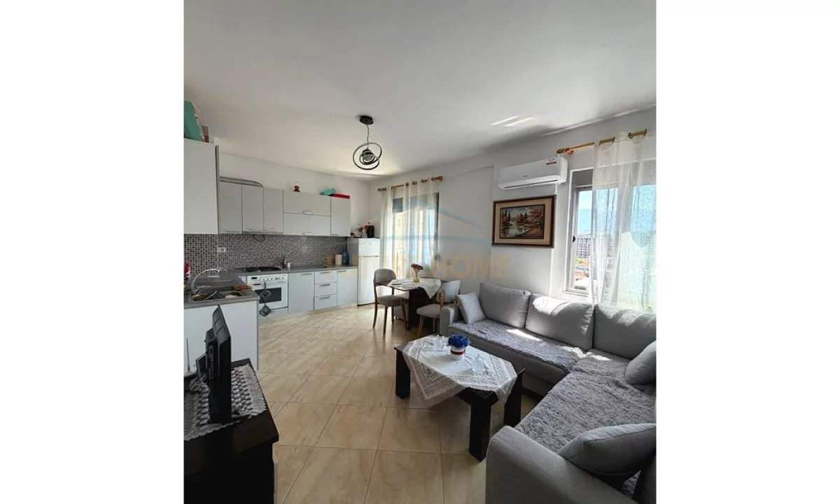 Shtepi ne shitje Apartament ne Tirane, 1+1, Mobilimi E mobiluar, Pagesa 115,000  Euro.