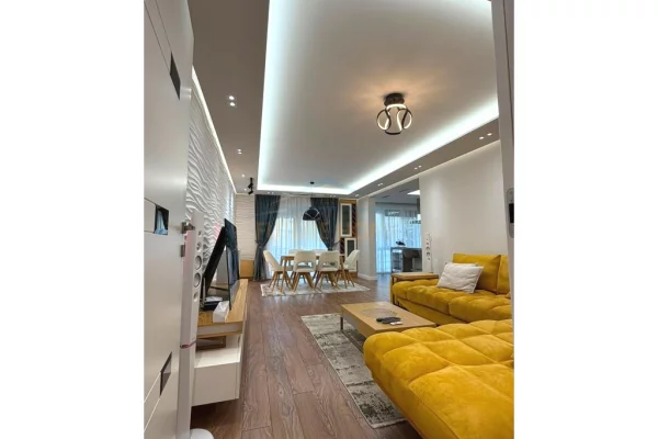 Shtepi ne shitje Apartament ne Tirane, 2+1, Mobilimi E mobiluar, Pagesa 25,000,000  Leke.
