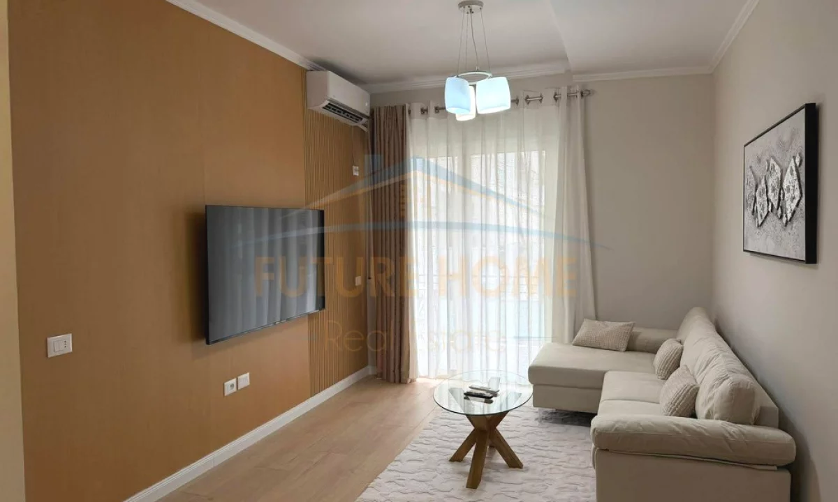 Shtepi ne shitje Apartament ne Tirane, 1+1, Mobilimi E mobiluar, Pagesa 14,200,000  Leke.