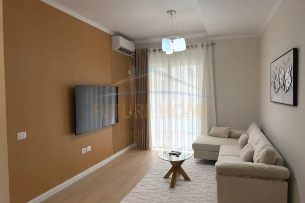 Shtepi ne shitje 1+1 ne Tirane - 14,200,000 Leke