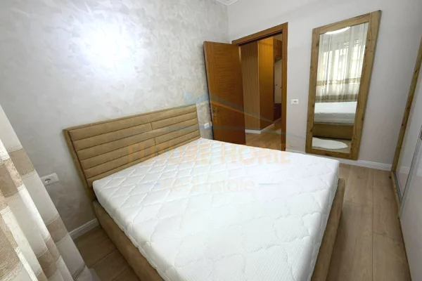 Shtepi ne shitje Apartament ne Tirane, 1+1, Mobilimi E mobiluar, Pagesa 14,200,000  Leke.