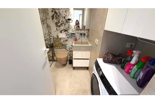 Shtepi me qera Apartament ne Tirane, 1+1, Mobilimi E mobiluar, Pagesa 850  Euro.