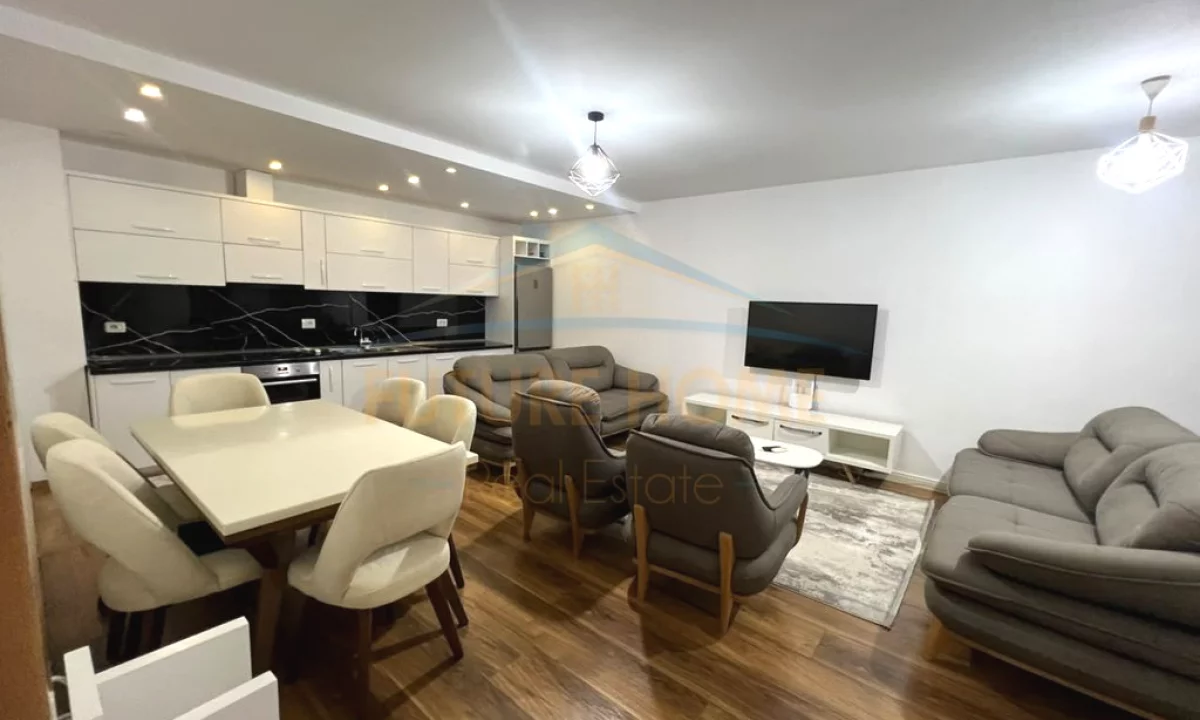 Shtepi me qera Apartament ne Tirane, 2+1, Mobilimi E mobiluar, Pagesa 85,000  Leke.