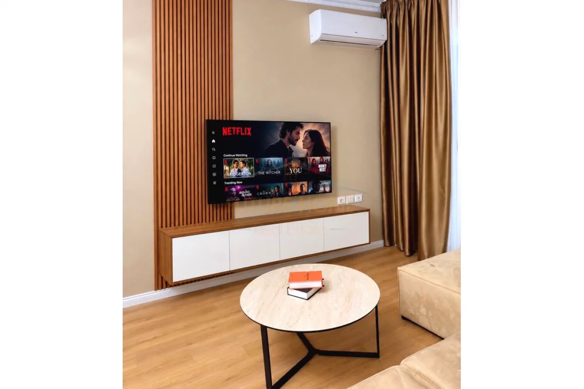 Shtepi me qera Apartament ne Tirane, 2+1, Mobilimi E mobiluar, Pagesa 1,200  Euro.