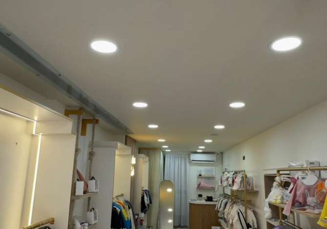 Shitet, Ambient Biznesi, Shallvaret, Tirane, UNA27851 