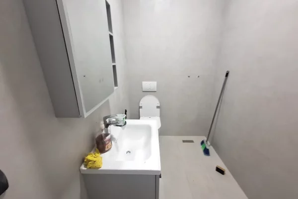 Dyqan me qera Prane SPAK