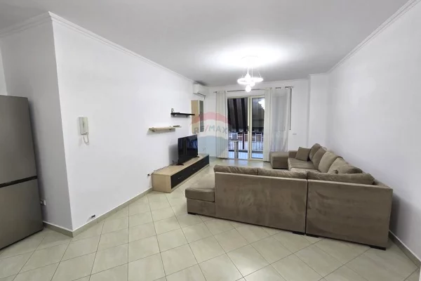 Shtepi ne shitje 2+1 ne Tirane - 220,000 Euro