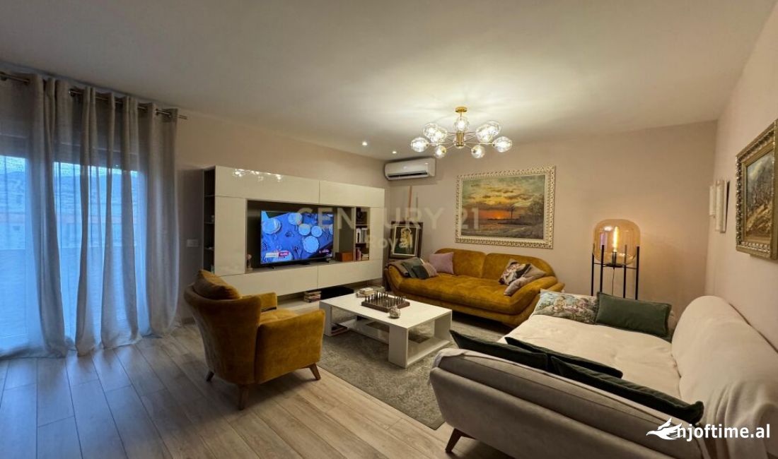 Shtepi me qera Apartament ne Tirane, 2+1, Mobilimi E mobiluar, Pagesa 1,350  Euro.