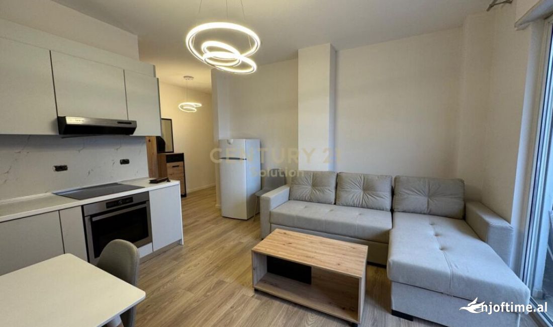 Shtepi me qera Apartament ne Tirane, 1+1, Mobilimi E mobiluar, Pagesa 570  Euro.