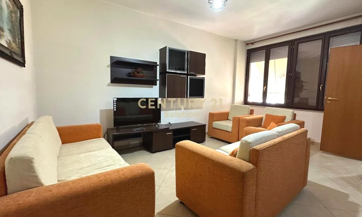 Shtepi me qera Apartament ne Tirane, 1+1, Mobilimi E mobiluar, Pagesa 530  Euro.