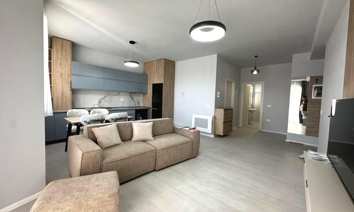 Shtepi me qera Apartament ne Tirane, 2+1, Mobilimi E mobiluar, Pagesa 680  Euro.