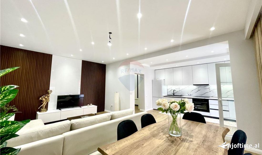 Shtepi me qera Apartament ne Tirane, 1+1, Mobilimi E mobiluar, Pagesa 800  Euro.