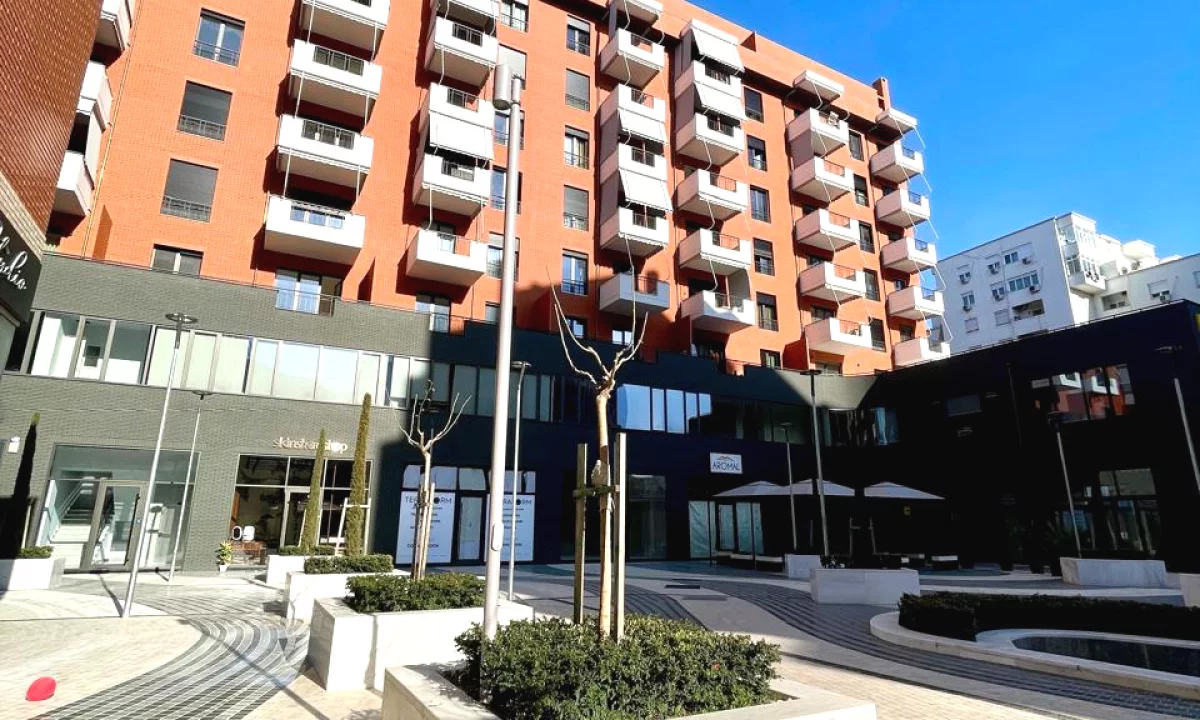 Shtepi me qera Apartament ne Tirane, 2+1, Mobilimi E mobiluar, Pagesa 1,500  Euro.