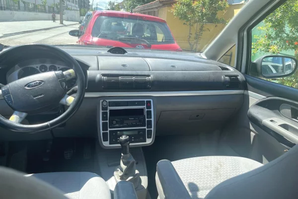Cars for sale in Tirana, Ford, 2001 Diesel,Kambio Manual Payment 1,500  Euro.