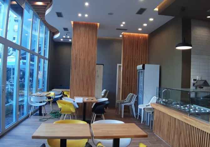 Ambiente Commerciale in Affitto 2+1 a Tirana - 70,000 Leke