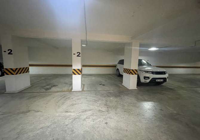 Business Property in Sale 4+1 in Tirana - 20,000 Euro