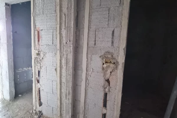 Apartment for sale in Tirana 2+1, Emty