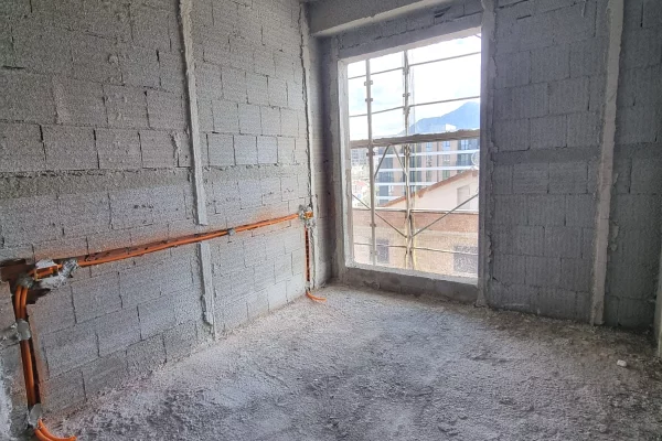 Apartment for sale in Tirana 2+1, Emty