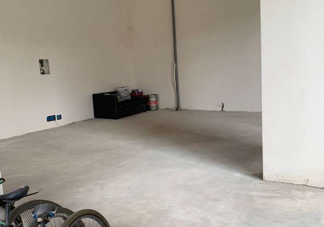Ambient biznesi me qera 1+1 ne Tirane - 1,000 Euro
