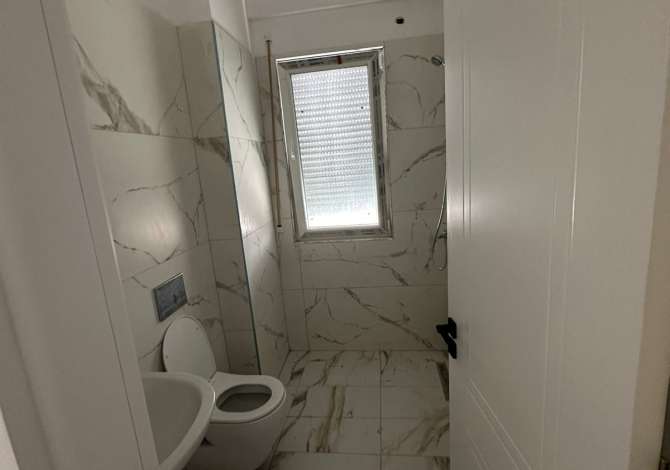 Appartamento in vendita a Tirana 3+1, Vuoto